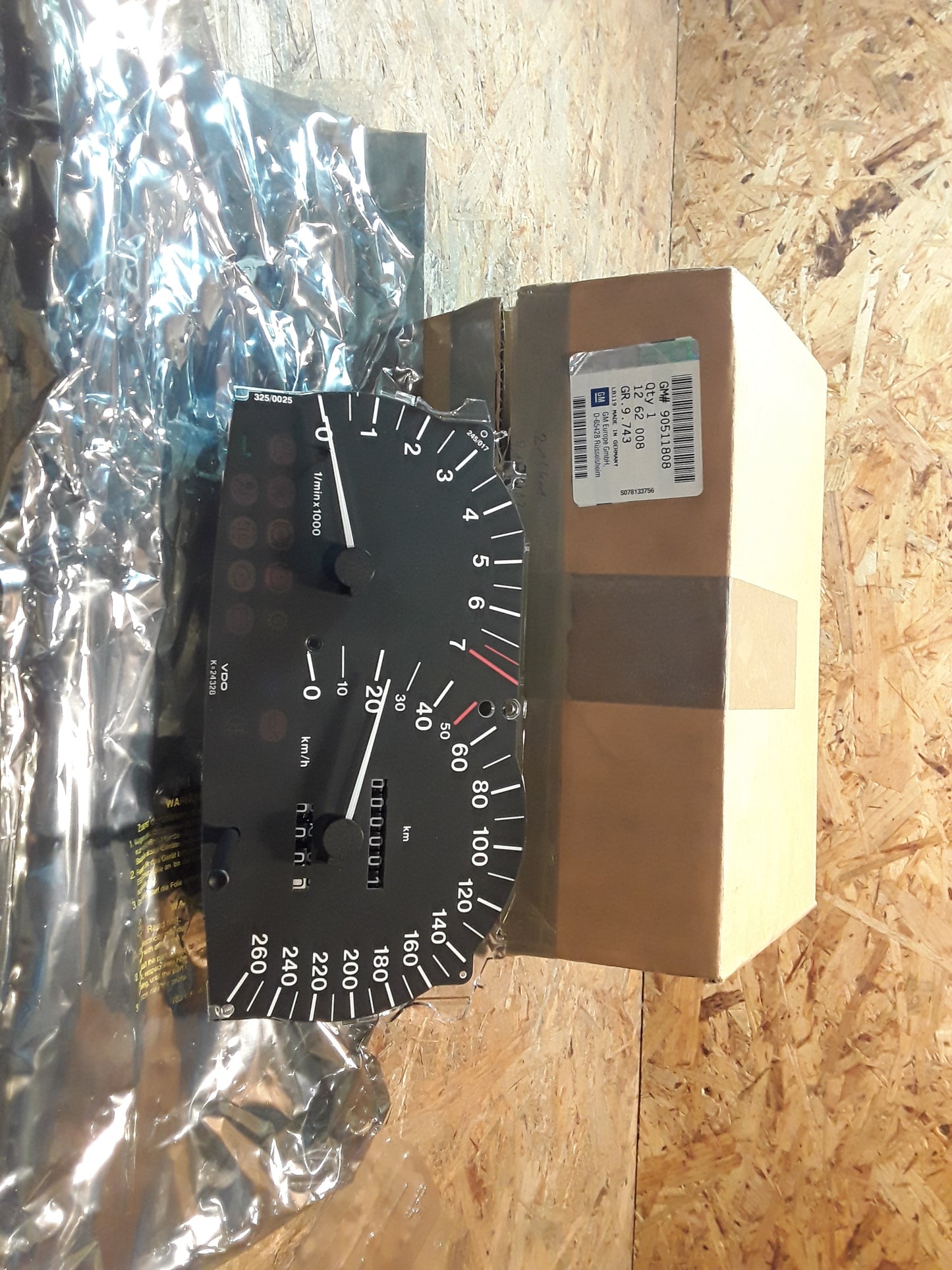 Omega B X25XE/ X30XE Display Tacho original GM Opel NEU