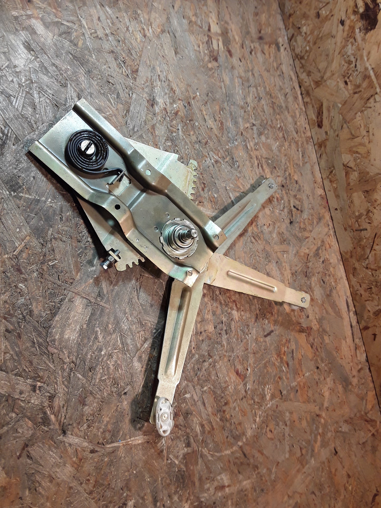 Kadett E Cabrio Fensterheber original GM Opel NEU