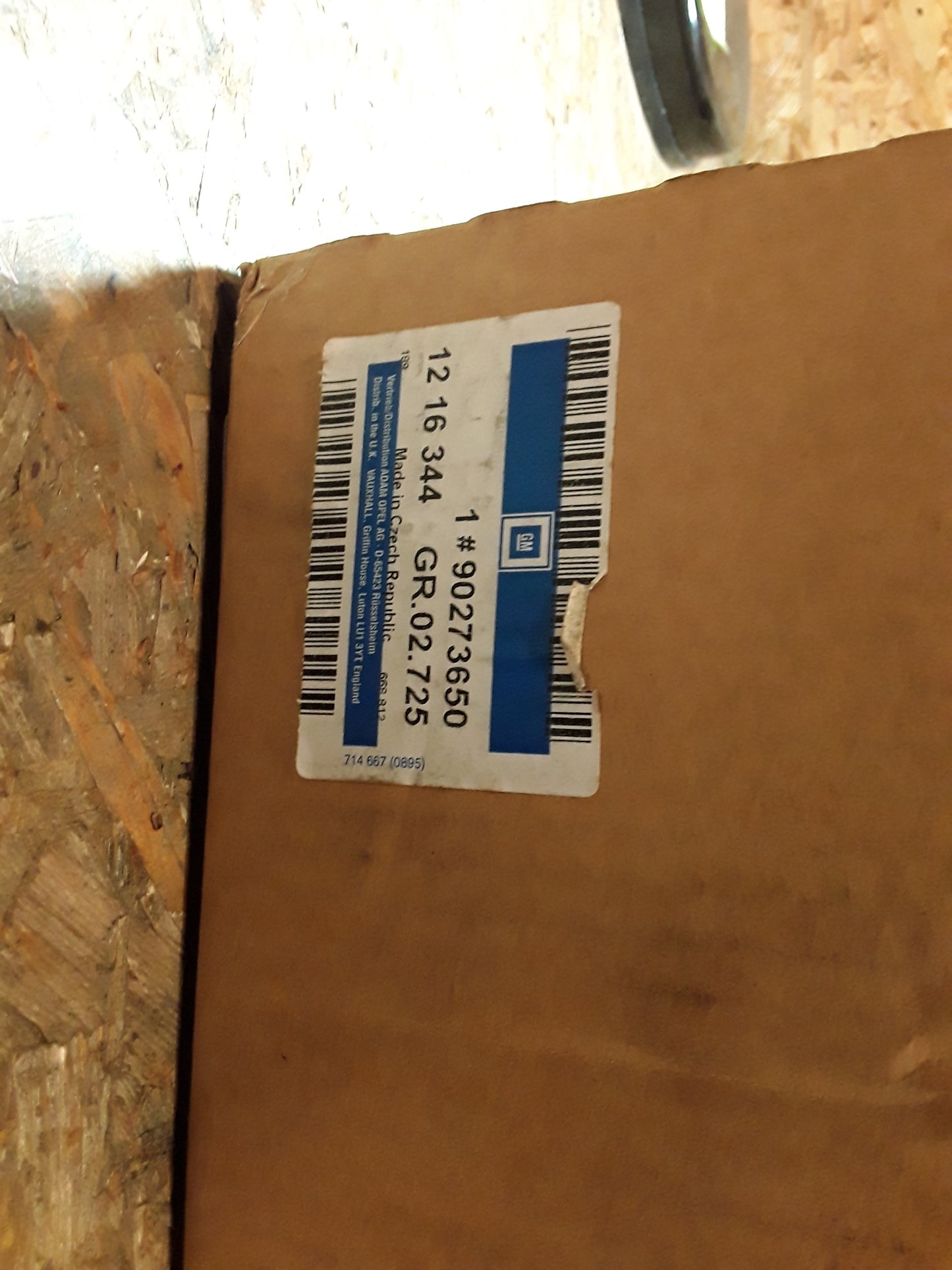 Omega A Scheinwerfer vorne links original GM Opel NEU