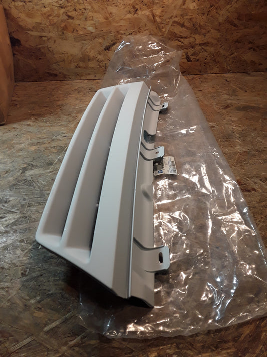 Omega A Kühlergitter original GM Opel NEU