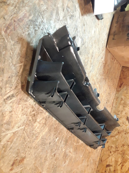 Omega A Kühlergitter original GM Opel NEU