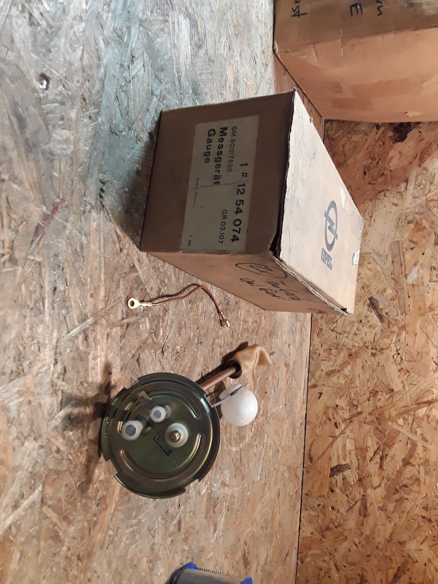 Rekord E Tankgeber original GM Opel NEU
