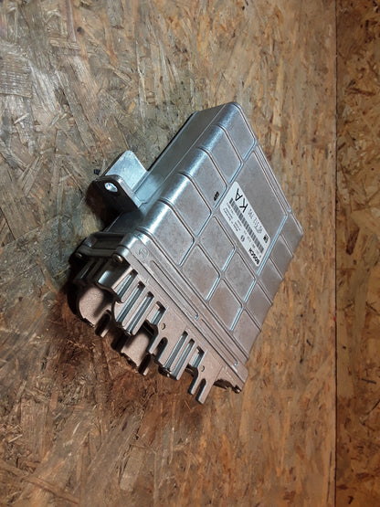 Vectra B 2,0Di 16V X20DTL Motorsteuergerät original GM Opel NEU