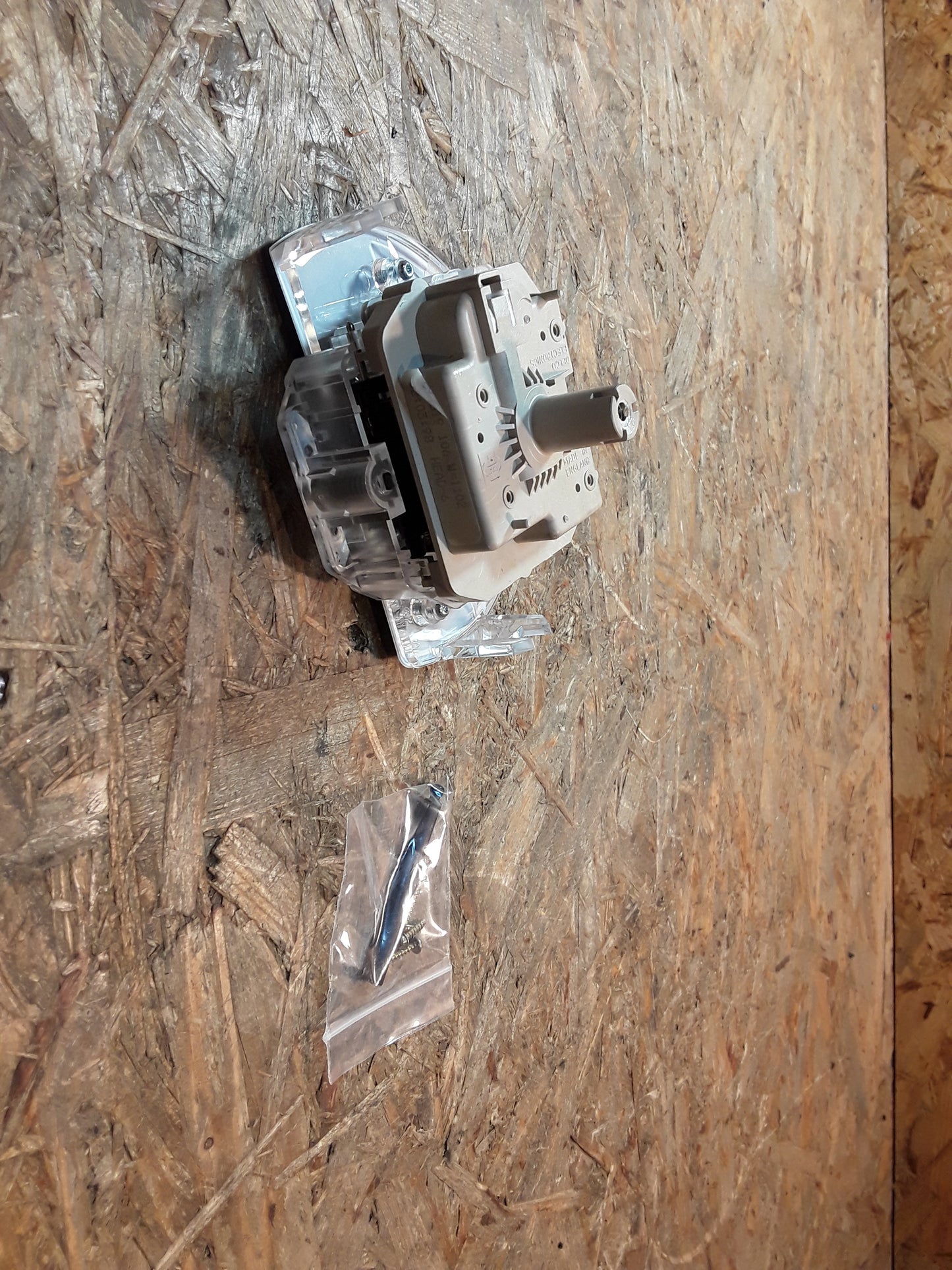 Astra F Tachometer 220 km/h original GM Opel NEU