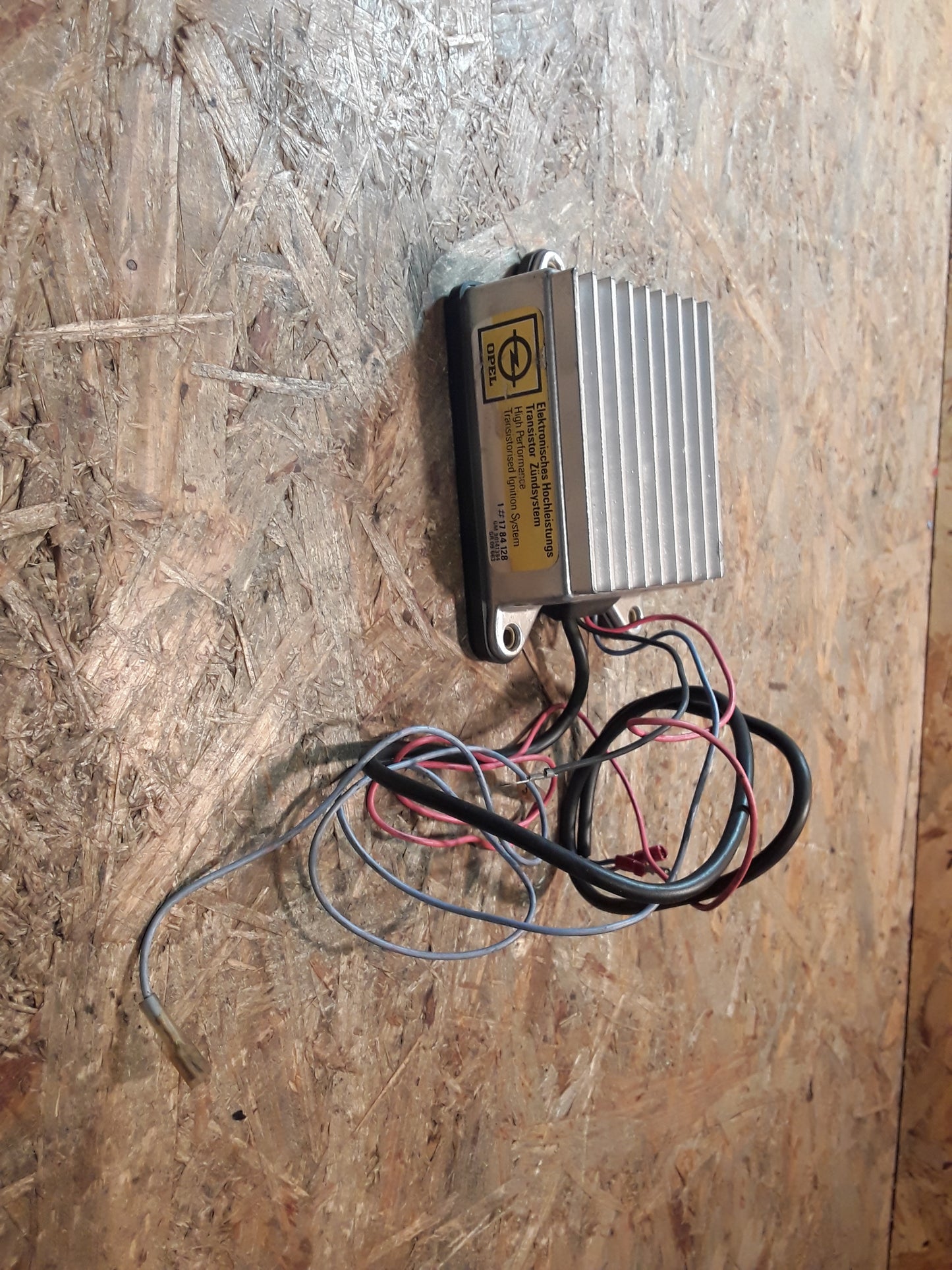 Rekord E Senator A Manta B Steuergerät Zündanlage original GM Opel NEU