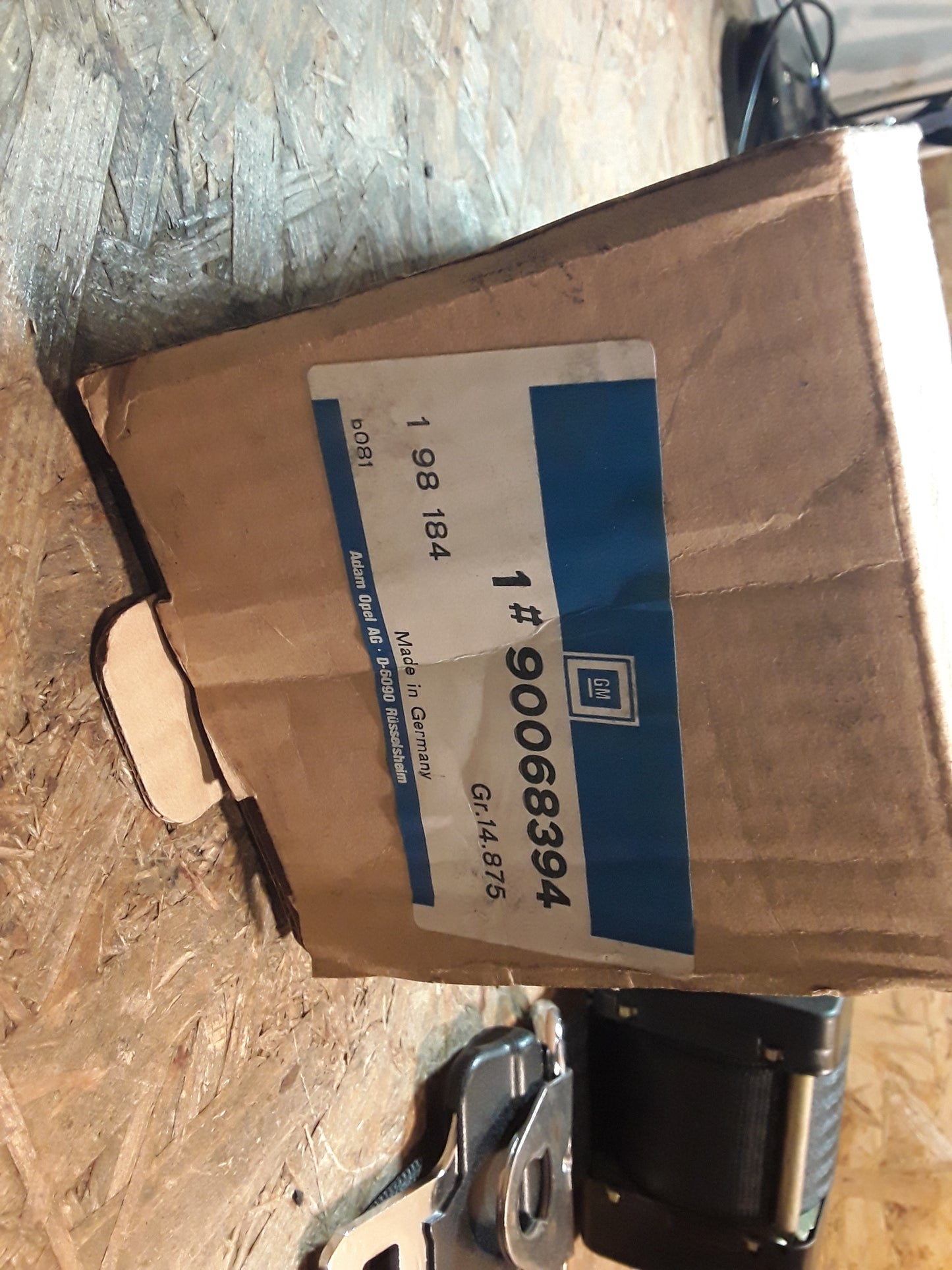 Kadett D Sicherheitsgurt original GM Opel NEU