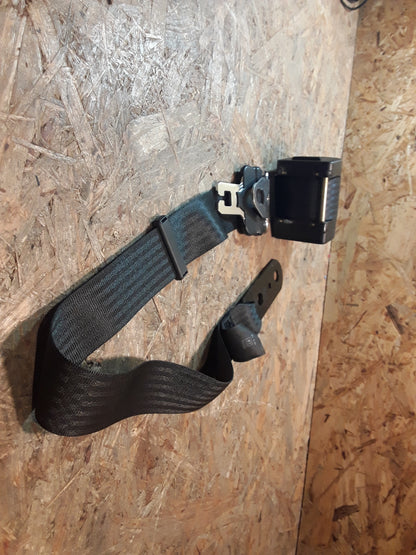 Kadett D Sicherheitsgurt original GM Opel NEU