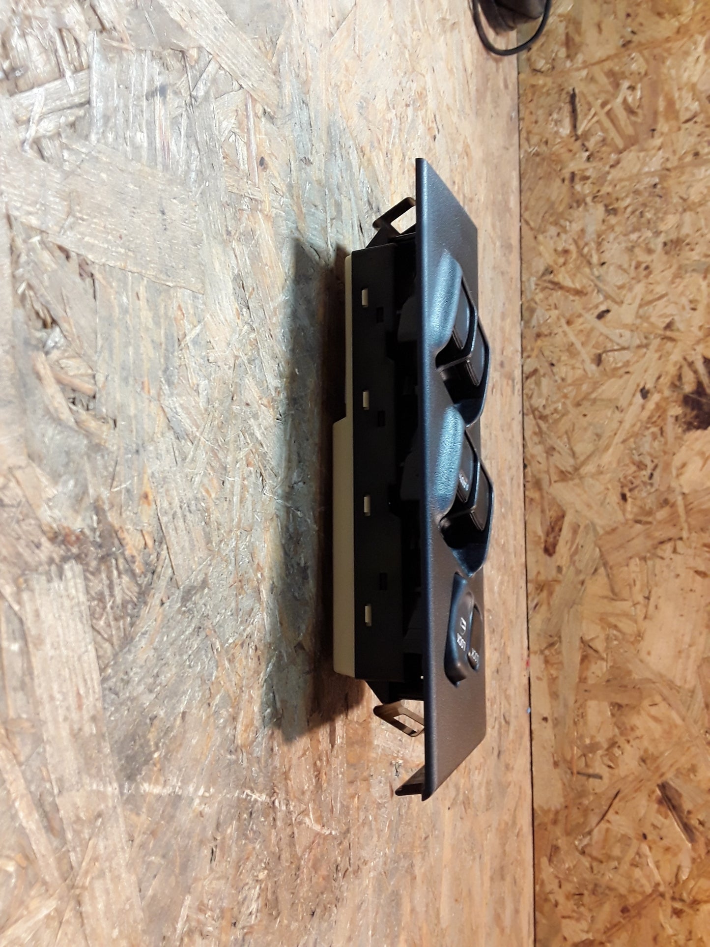 Monterey Schalter Fensterheber Rechtslenker original GM Opel NEU