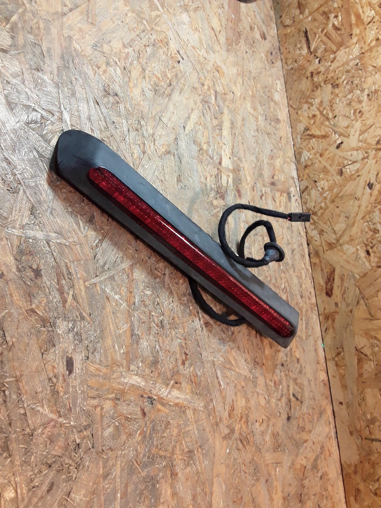 Tigra 1,4i, 16V Zusatzleuchte Mitte Bremslicht original GM Opel NEU