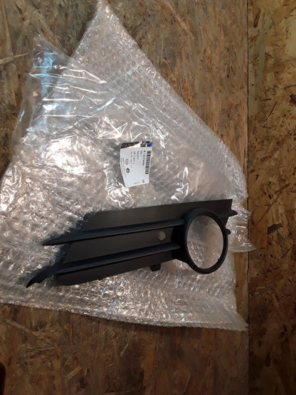 Corsa D Stoßstange Blende an Nebelscheinwerfer original GM Opel NEU