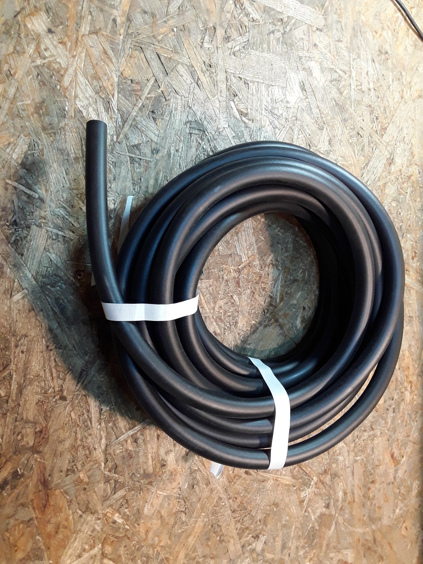 Kadett E Schlauch Behälter Kraftstoffverdampfung 3.0mm original GM Opel NEU