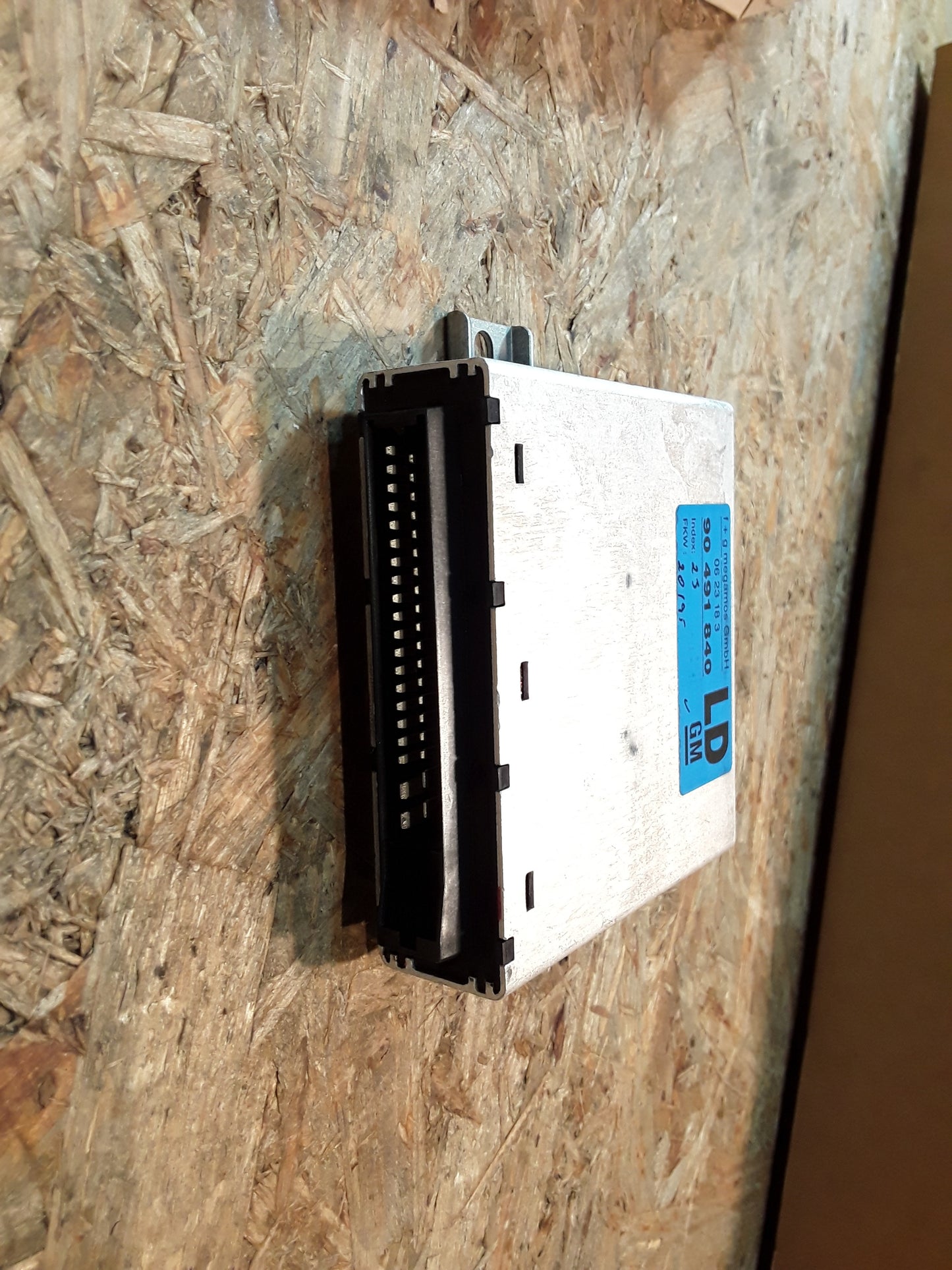 Vectra A Calibra Omega B 2,0l Steuergerät Diebstahlwarnanlage original GM Opel NEU