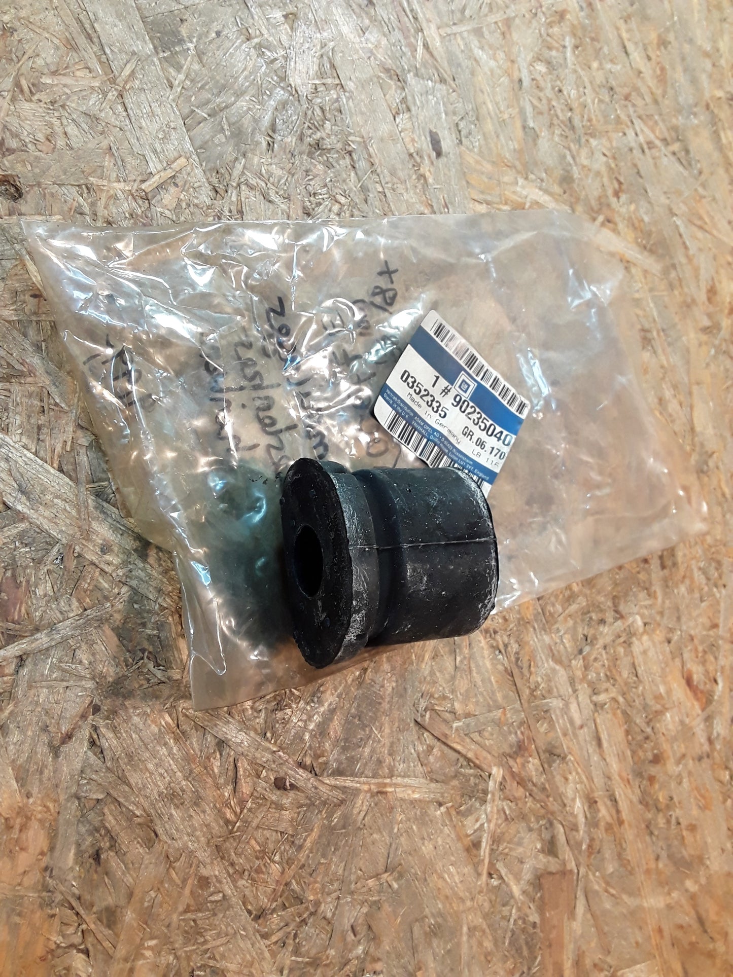 Chevrolet Lanos (T100) Bj 97-02 Gummilager Querlenker hinten original GM Opel NEU