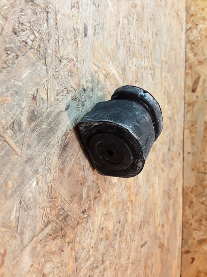 Chevrolet Lanos (T100) Bj 97-02 Gummilager Querlenker hinten original GM Opel NEU