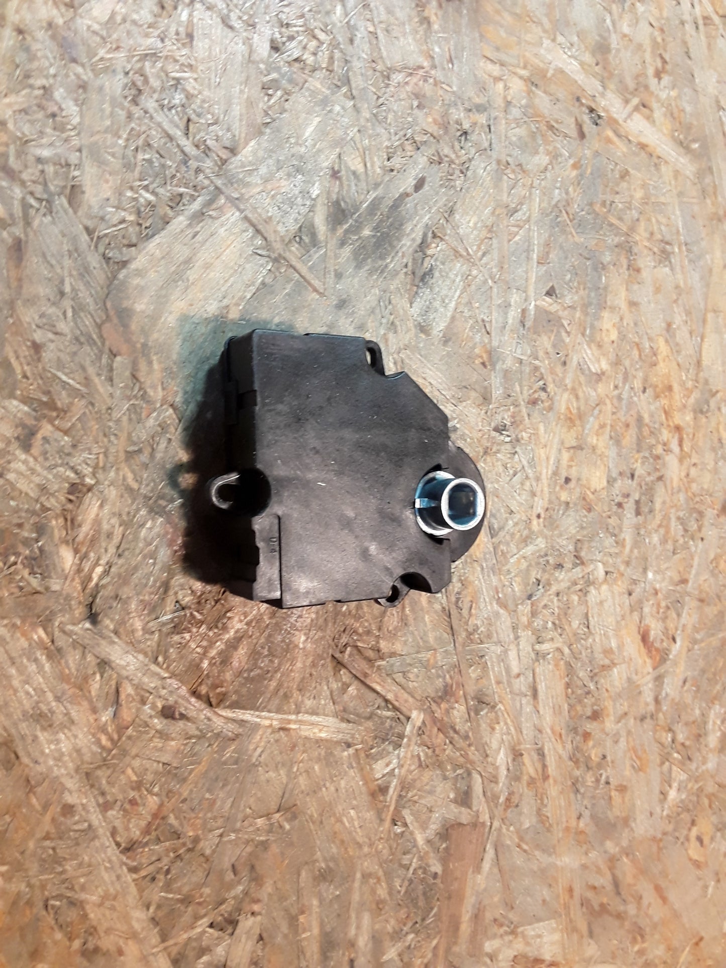 Chevrolet HLK-Lufteinlasstürantrieb original GM Opel NEU