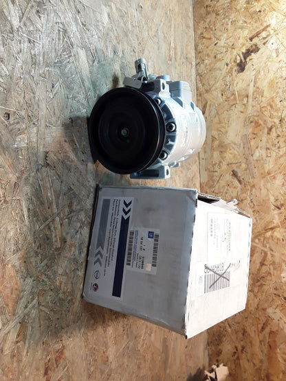 Omega B Kompressor Klimaanlage Austausch 12V original GM Opel NEU
