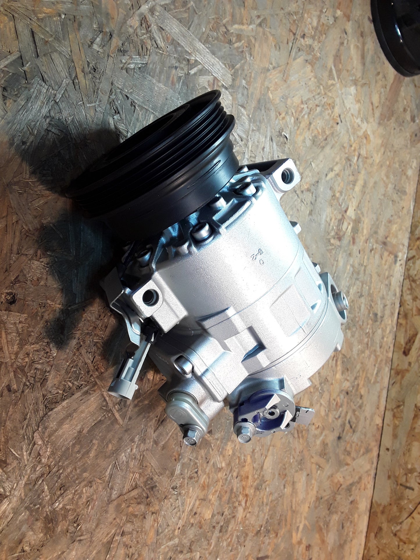 Omega B Kompressor Klimaanlage Austausch 12V original GM Opel NEU