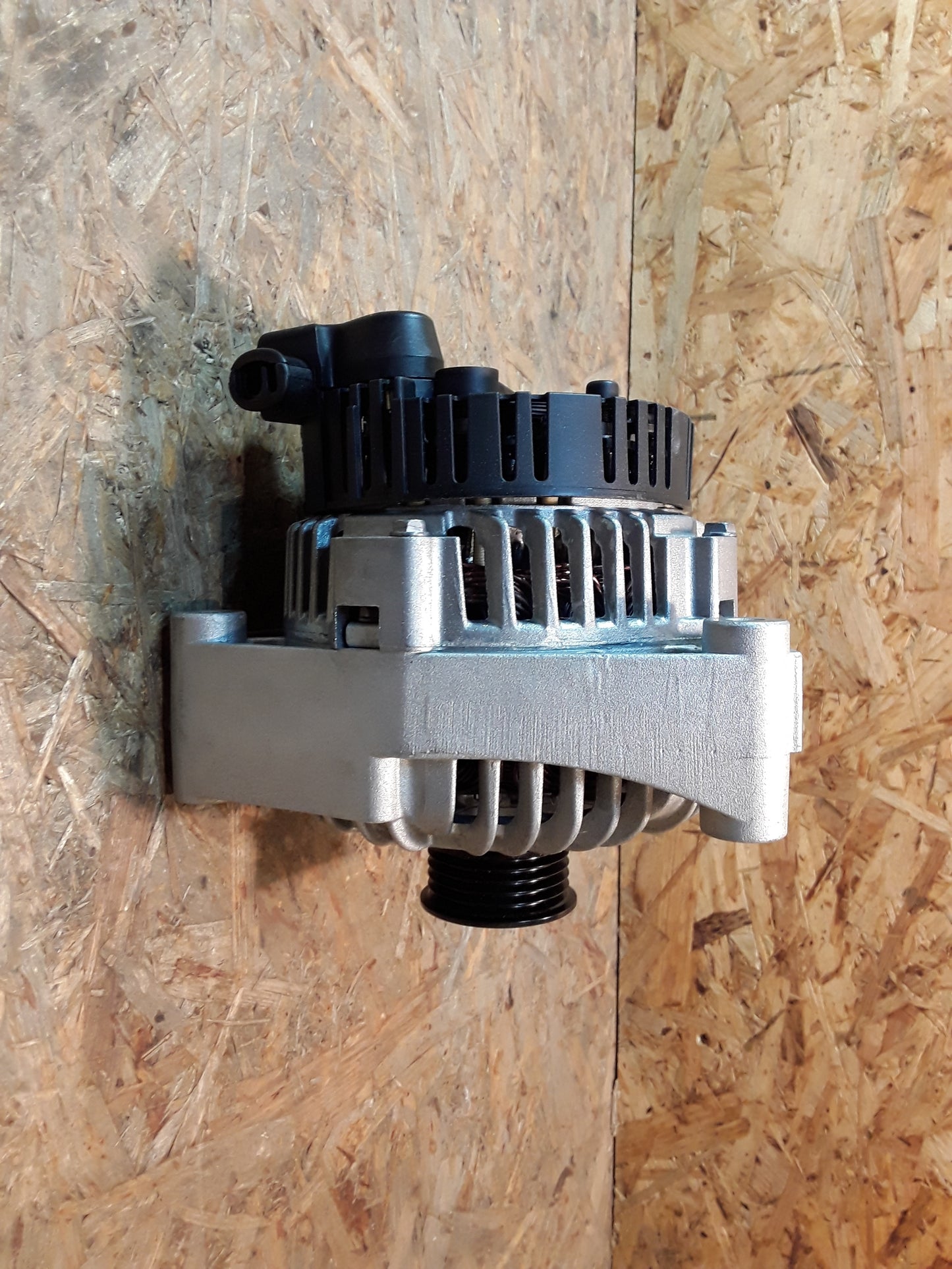 Omega B (V94) 2.5TD (F69, M69, P69) Lichtmaschine original GM Opel NEU