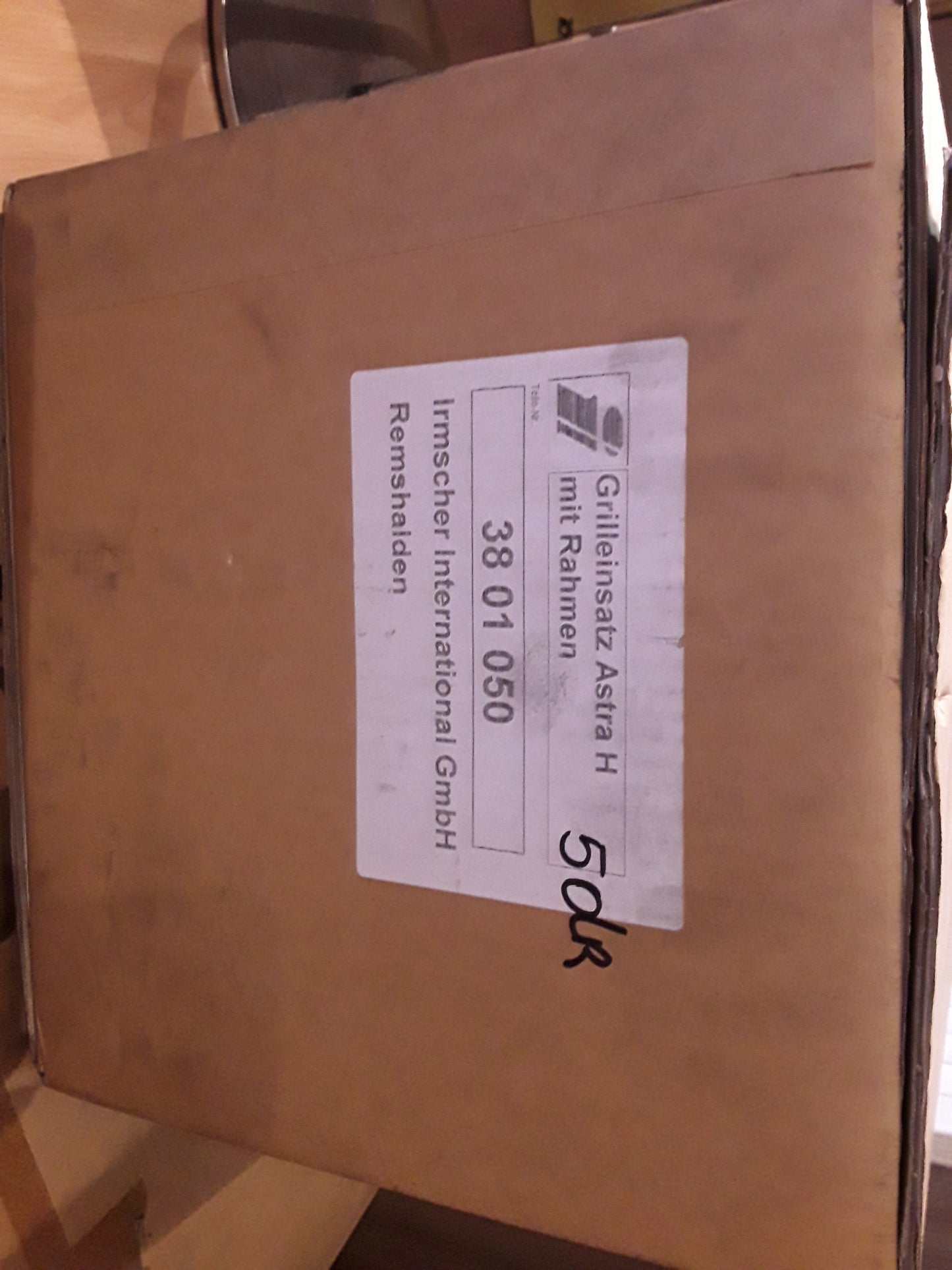Astra H Grilleinsatz mit Rahmen original IRMSCHER NEU