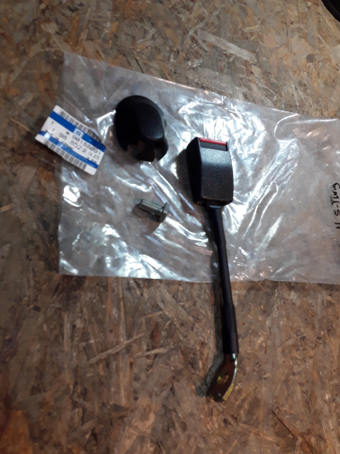 Astra H  5-Türer Sicherheitsgurt vorne links original GM Opel NEU