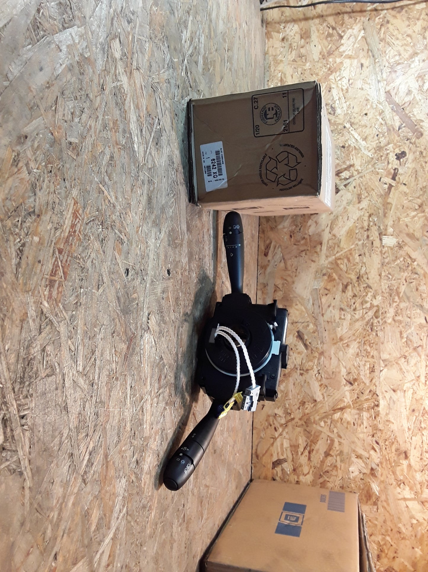 Peugeot 206 Berlingo Xsara Lenkstockschalter original Peugeot NEU