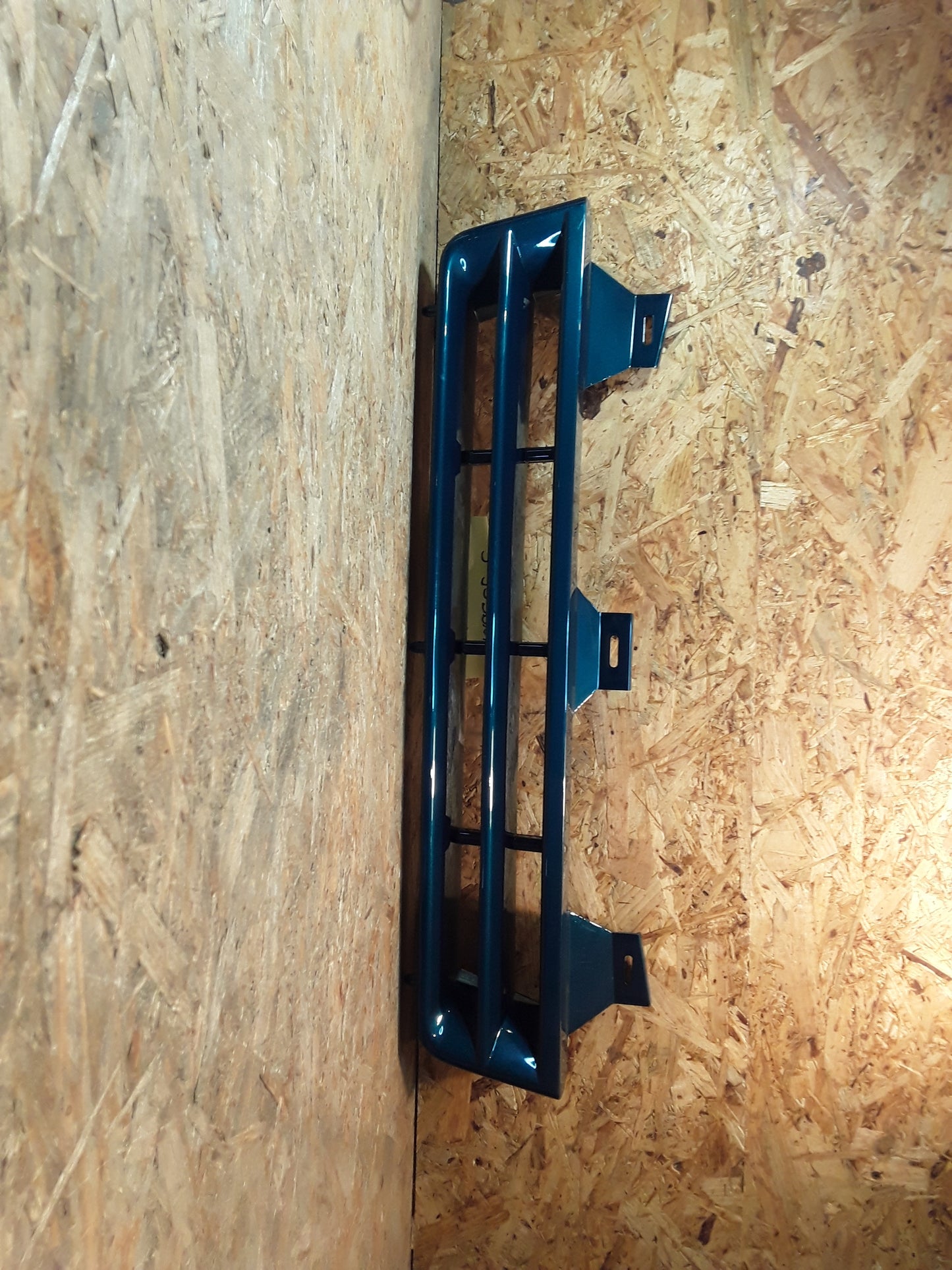Kadett E Kühlergrill original GM Opel NEU