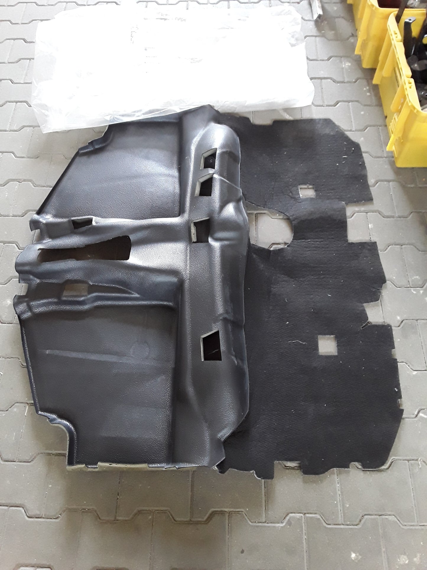 Astra G Zafira A Matte hinten Gummi schwarz original GM Opel NEU