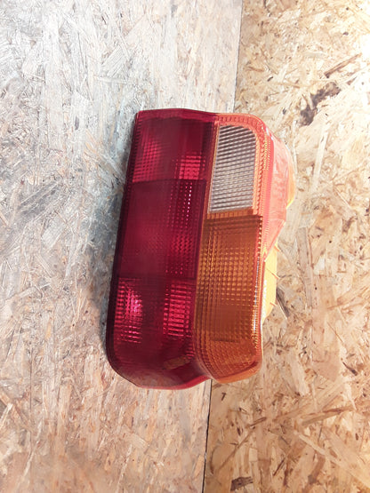Ford Escort Bj 10.90-08.92 Schlussleuchte rechts original HB Autoelektronik NEU