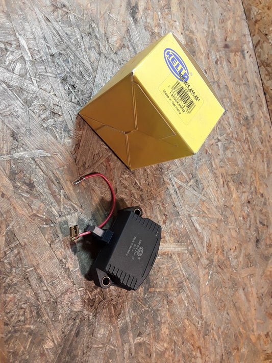 Audi VW Citröen Lima-Regler original Hella NEU