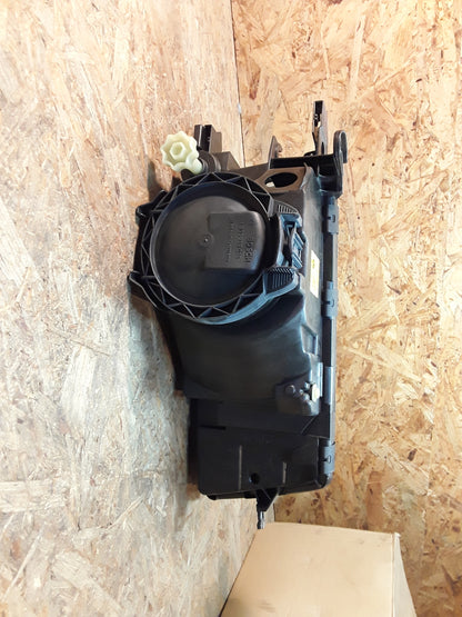 Vectra A 1.6i Scheinwerfer links original GM Opel NEU