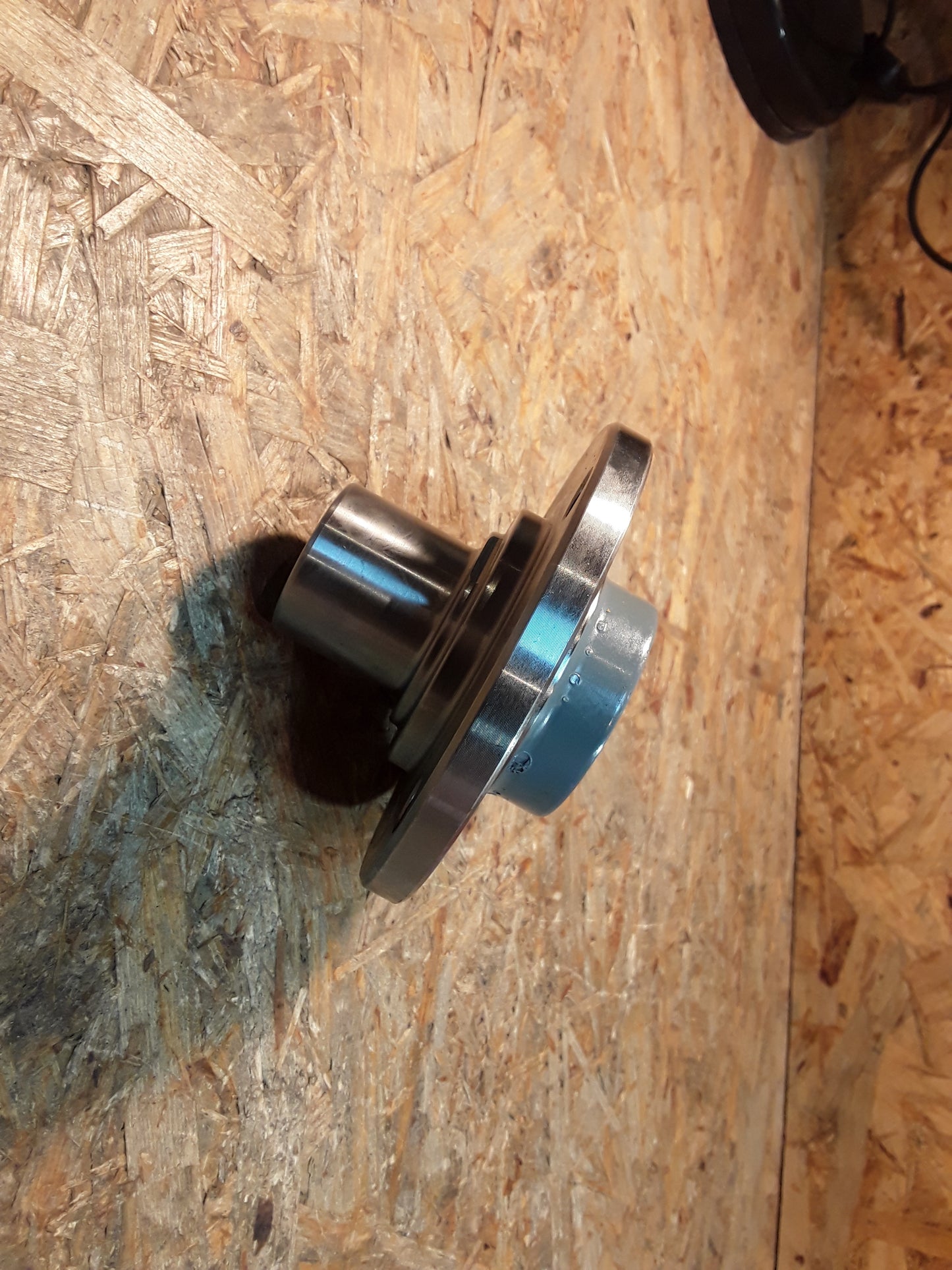 Audi 80/ 90/ 100/ Coupe B2/ B3 VW Passat B1/ B2/ B3 Golf 2/3 Radnabe original Febi Bilstein NEU