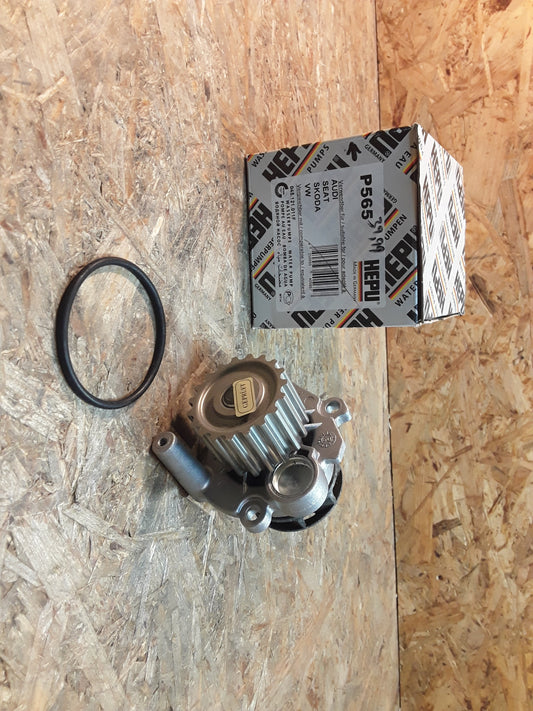 Audi A3, Seat Ibiza3, Skoda Fabia1 Wasserpumpe original Hepu NEU