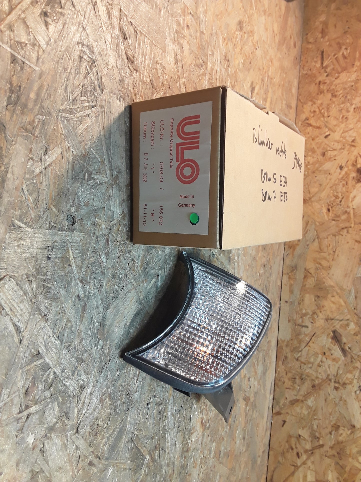 BMW 5 E34/ BMW 7 E32 Blinker rechts original ULO NEU