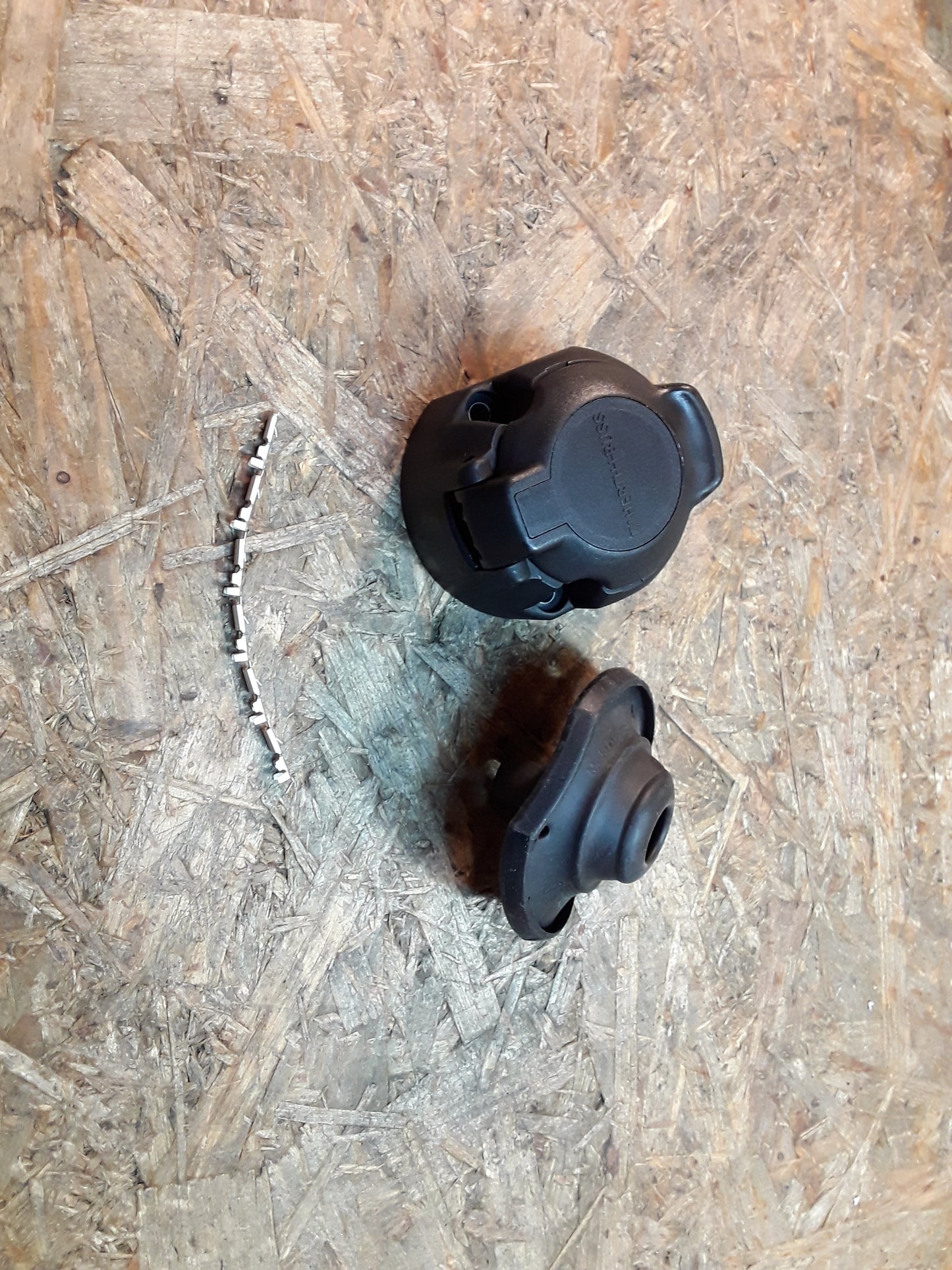 De BMW Mercedes Benz Steckdose 13pol 12V original Herth und Buss NEU