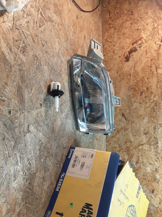 Fiat Punto Hauptscheinwerfer vorne links original MagnetiMarelli NEU