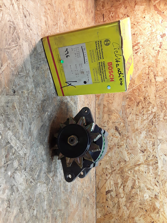 Nissan Datsun Sunny / Cherry Lichtmaschine 14V 50A original Bosch NEU