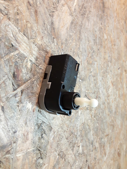 Opel Stellmotor Leuchtweitenregulierung LWR Scheinwerfer original Bosch NEU