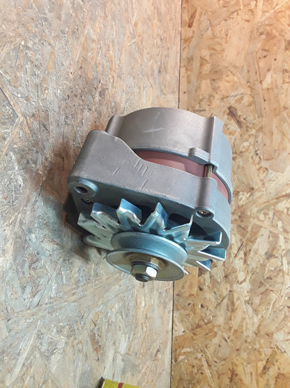 Mercedes Benz Lichtmaschine 14V 80A original Bosch NEU