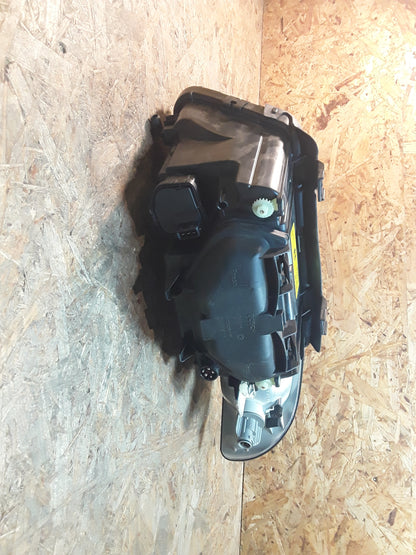 Audi A4 B5 Avant Scheinwerfer rechts original Bosch NEU