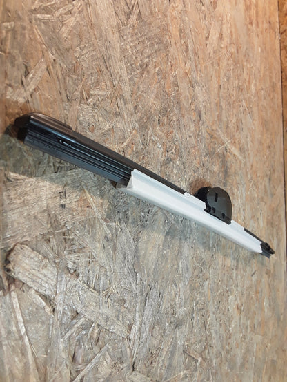 Audi A3 Fiat Punto2 Renaul Clio2 VW Golf4 Wischerblatt original SWF NEU