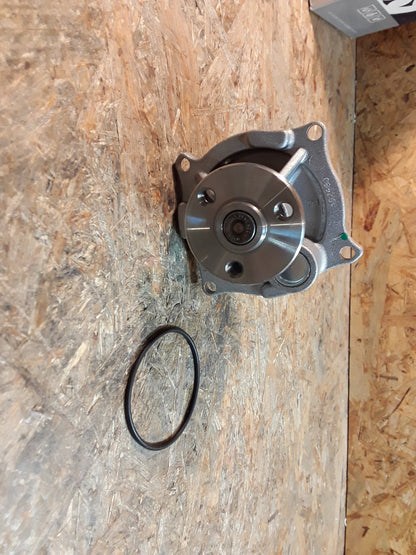 Mazda Ford Wasserpumpe original Ruville NEU