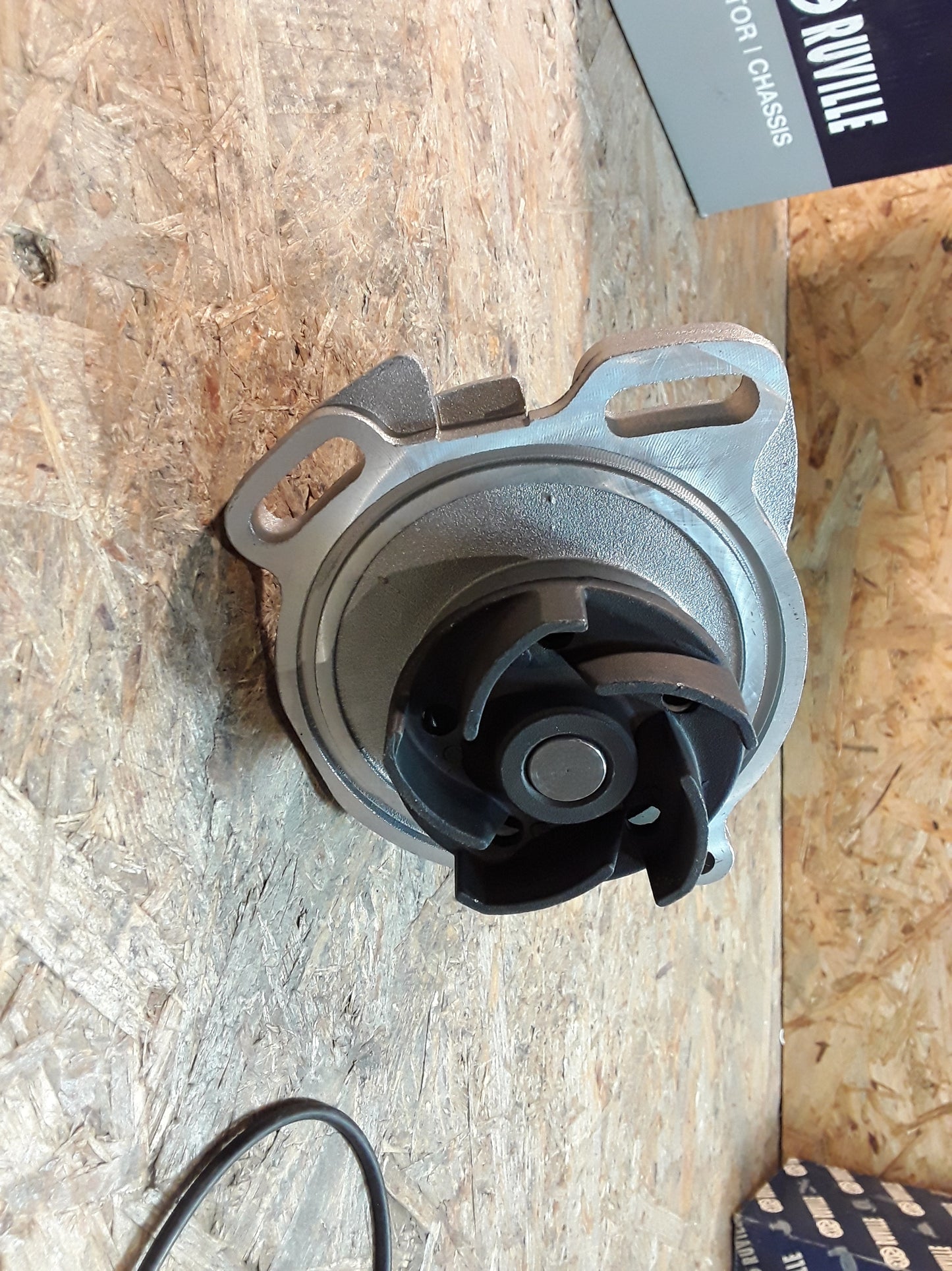 Audi Volvo VW Wasserpumpe original Ruville NEU