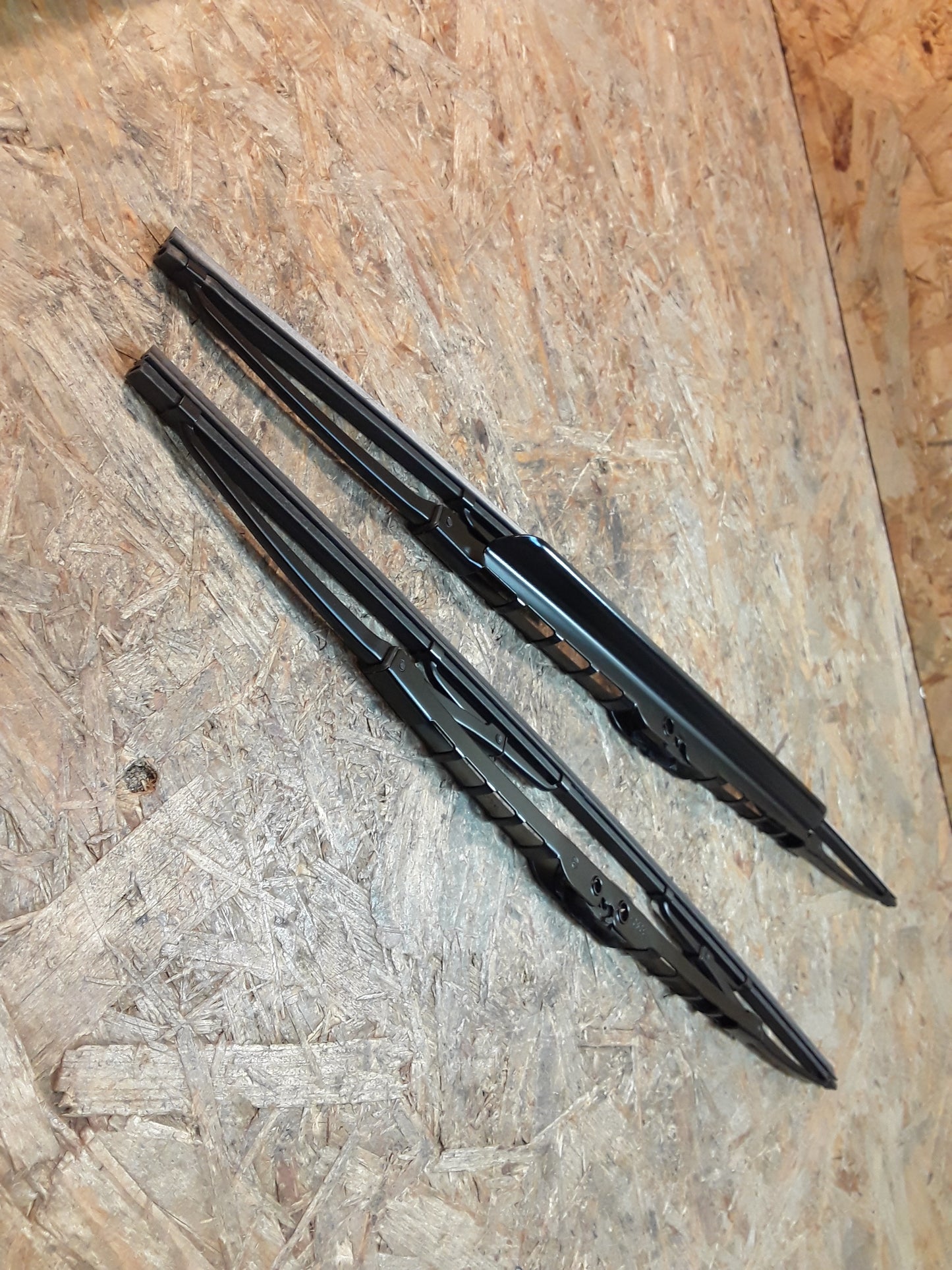 BMW Chevrolet Citroen Daewoo Ford Honda Hyundai Kia Lexus Peugeot Renault Rover Subaru Wischerblätter original Bosch NEU