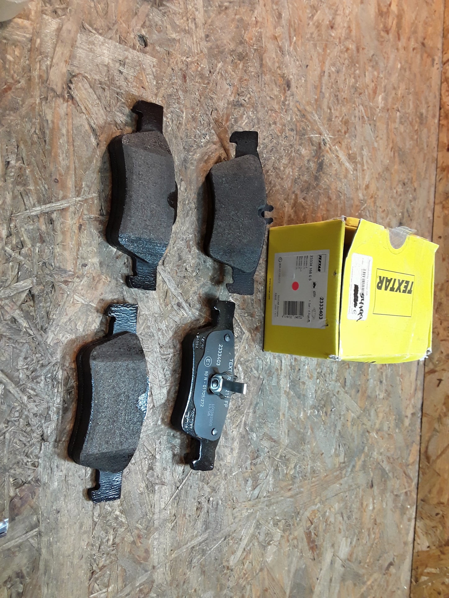 Mercedes Scheibenbremsbeläge original Textar NEU