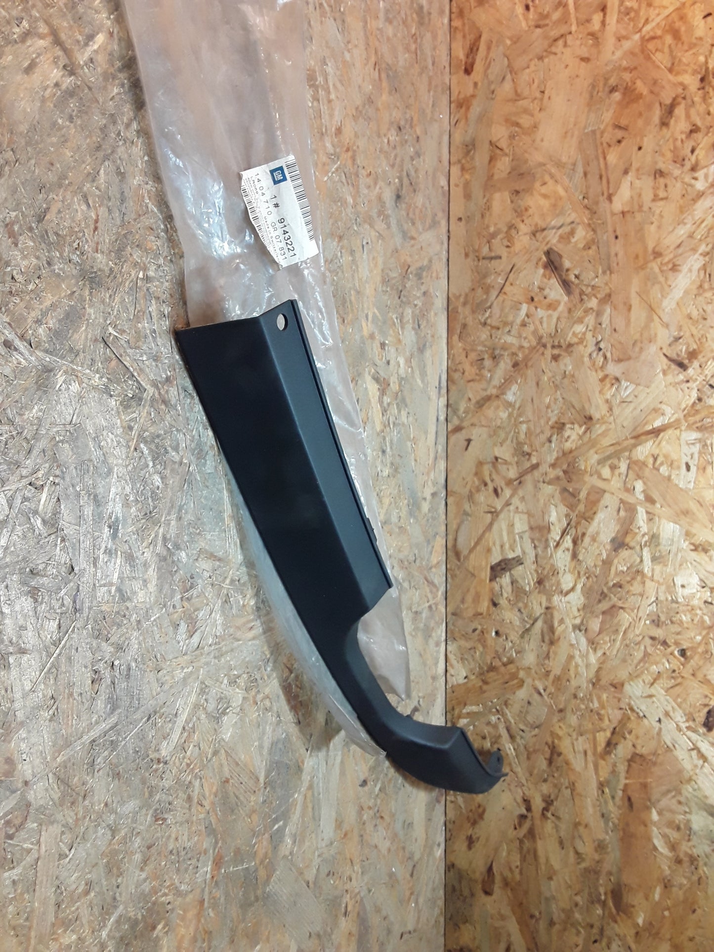 Vectra B Spoiler Stoßstange hinten links original GM Opel NEU