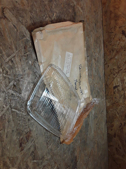 Mercedes T1/T2 Scheinwerferglas Streuscheibe NEU