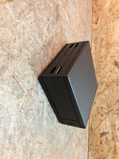 Astra F Gehäuse Kassettenbox original GM Opel NEU
