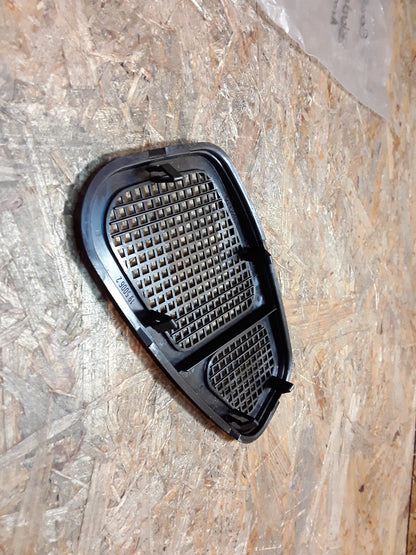 Senator B Blende Entfroster Armaturentafel außen, schwarz original GM Opel NEU