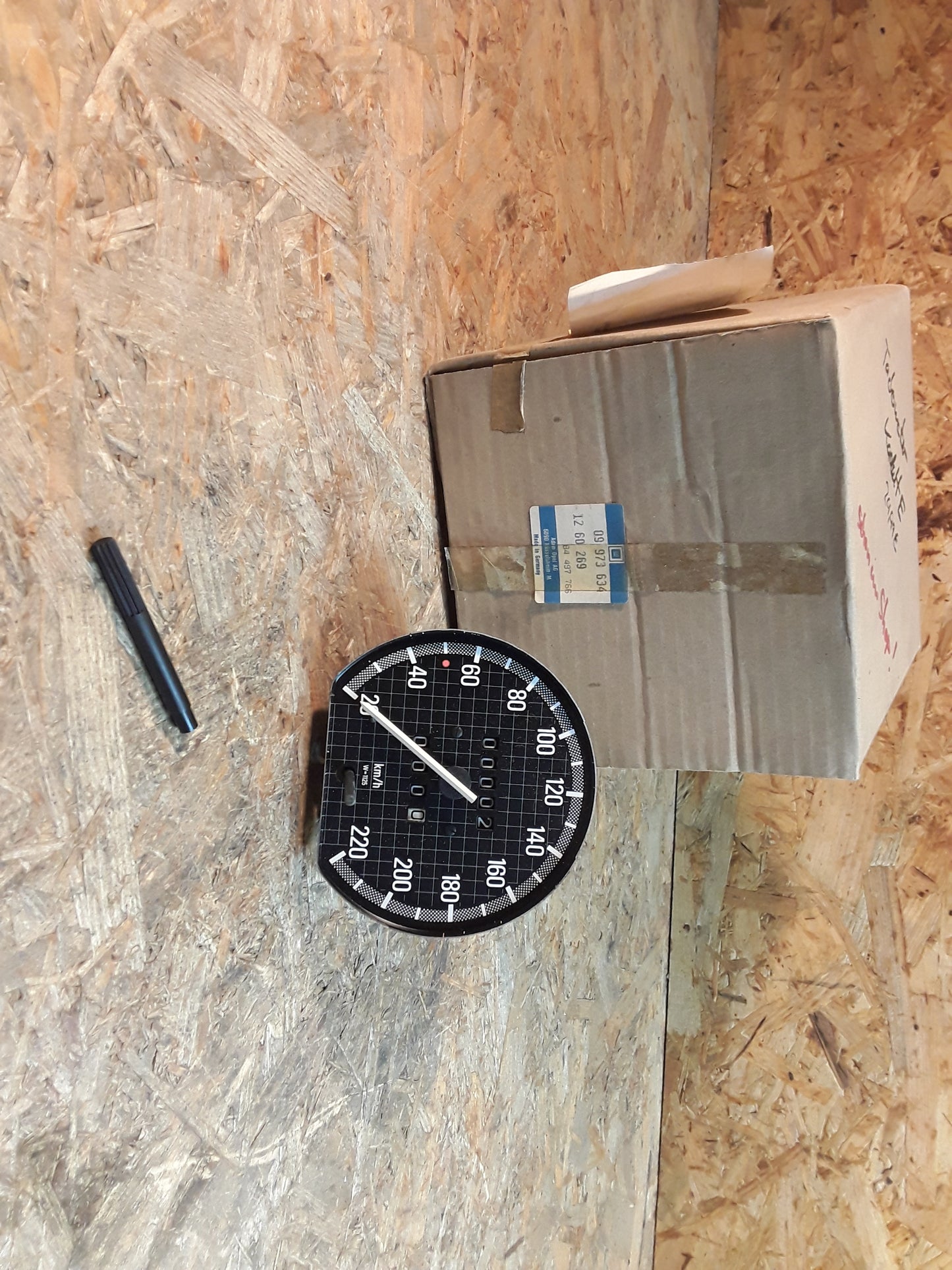 Kadett E Tachometer original GM Opel NEU