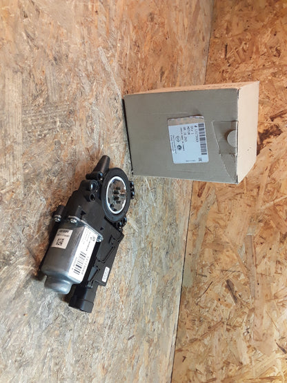 Corsa C E-Motor vorn links Fensterheber original GM Opel NEU